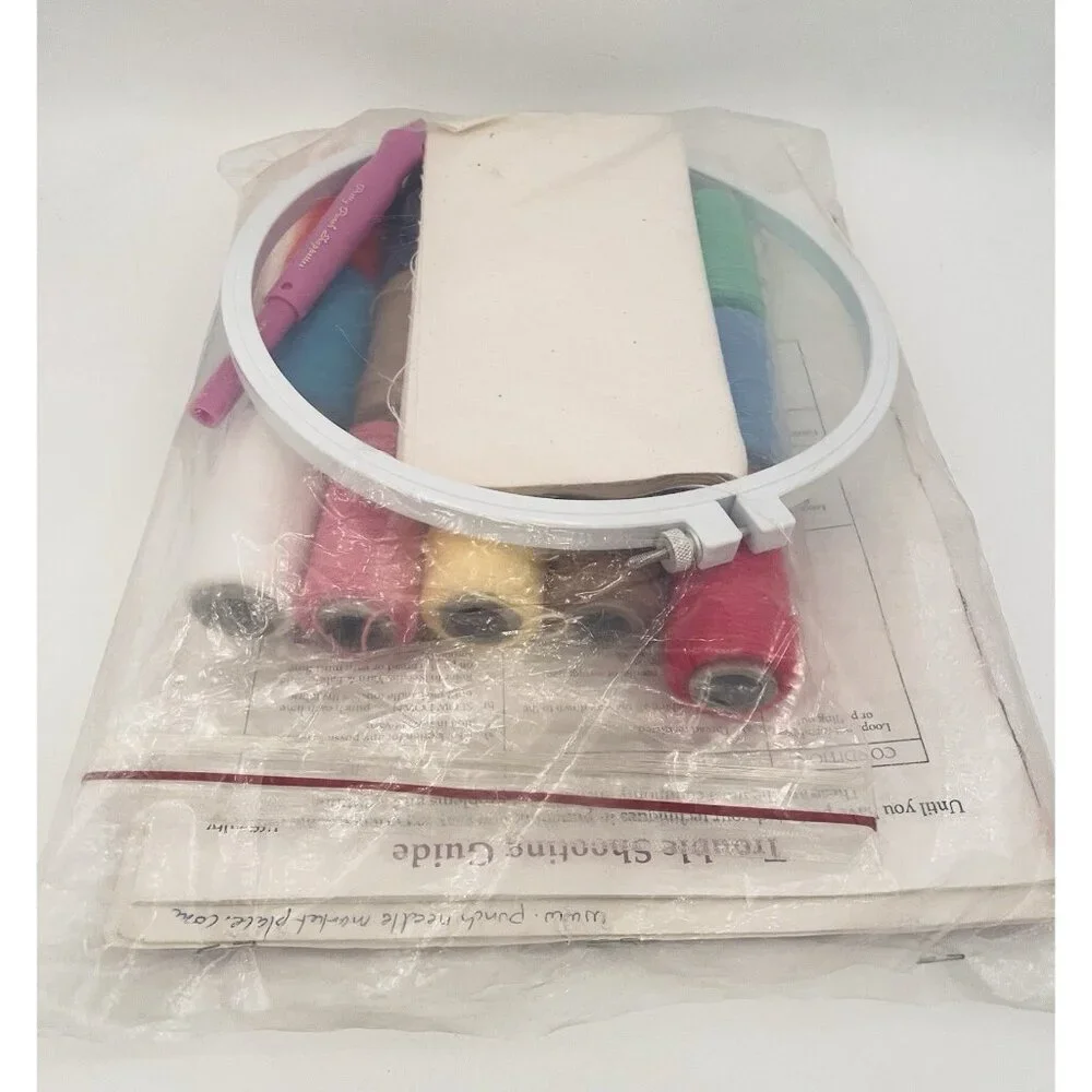 Dial-A-Loop Needle Punch Embroidery Starter Pak Hoop Yarn Spools 15 Designs
